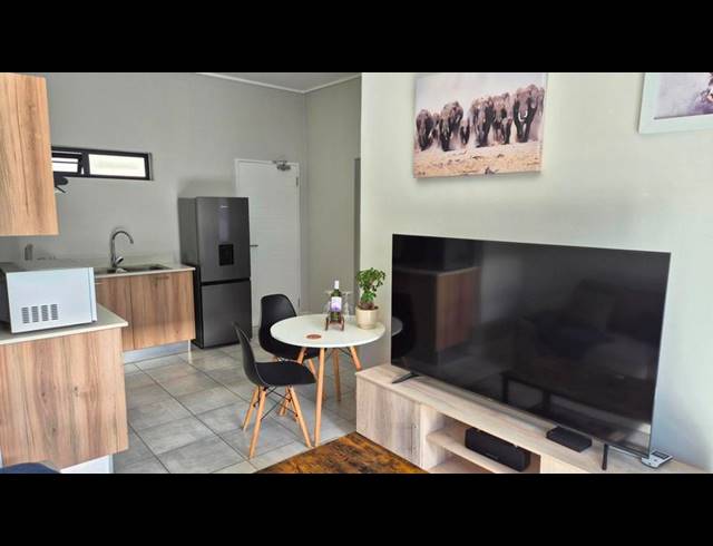 1 BEDROOM PROPERTY TO RENT IN WITFIELD